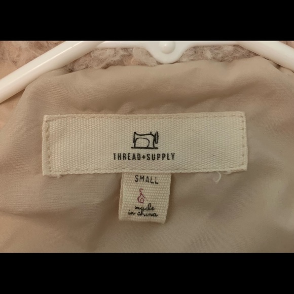 Tan vest - Picture 2 of 2